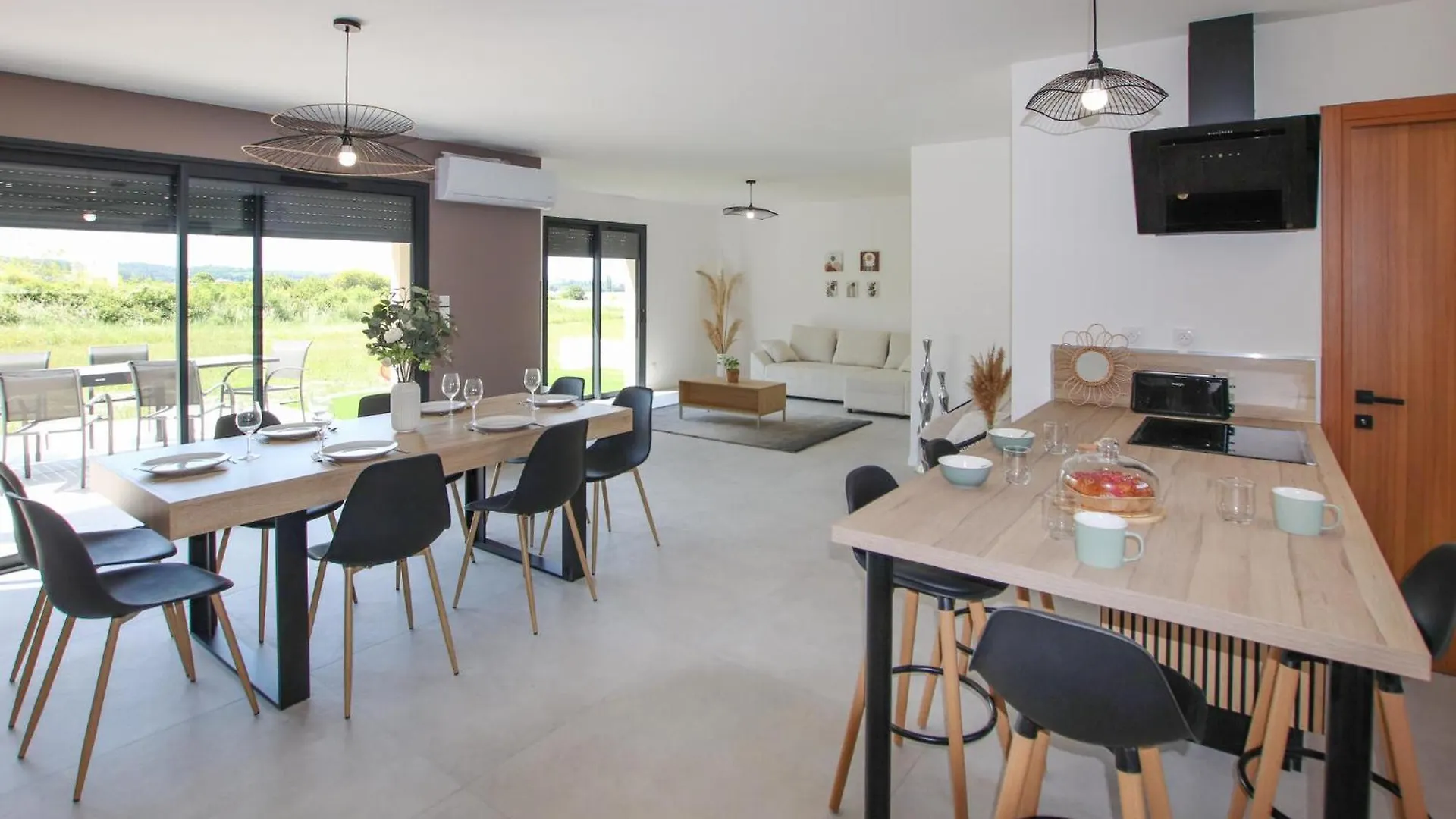 Hébergement de vacances Awesome Home In Puy St Martin Puy-Saint-Martin